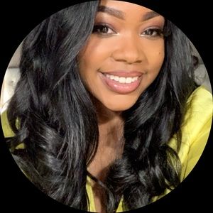 Meet your Posher, Brianna